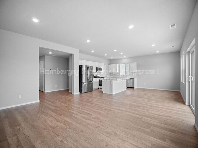 Building Photo - 5817 W Georgetown Ln