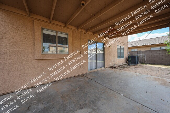 Building Photo - 6234 W Southgate St