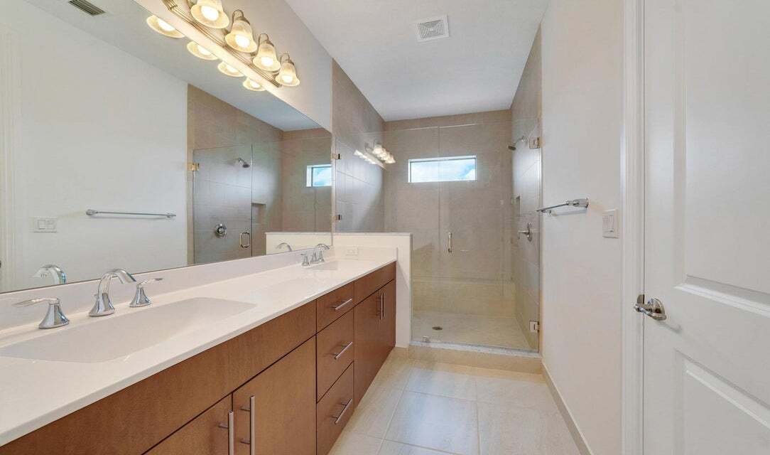 Building Photo - 23089 SW 55th Ave
