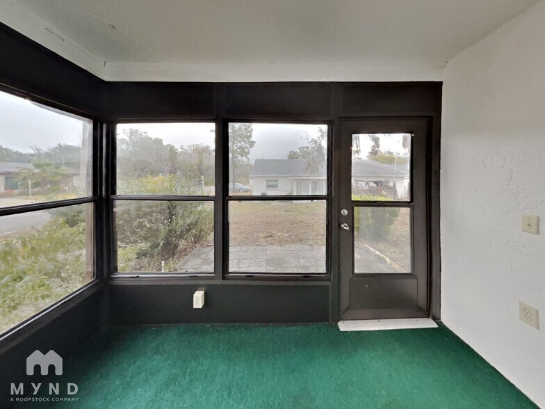 Building Photo - 8703 Briar Patch Dr