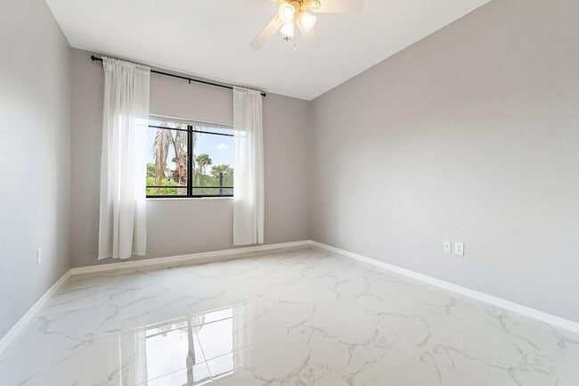 Building Photo - 2917 Tuscany Ct