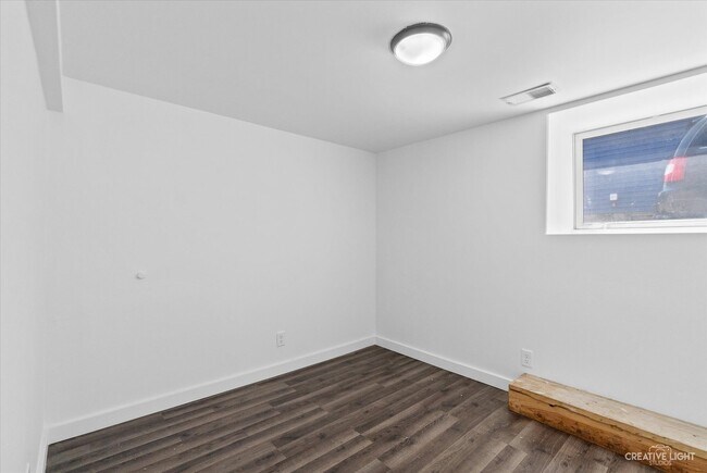 Building Photo - 505 E Jackson St