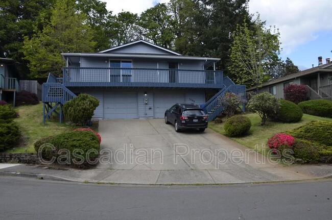 Building Photo - 1569 Fircrest Ct SE