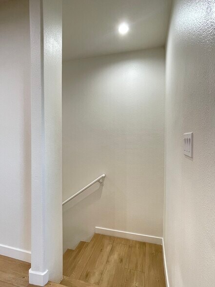 Building Photo - 15114 Sherman Way