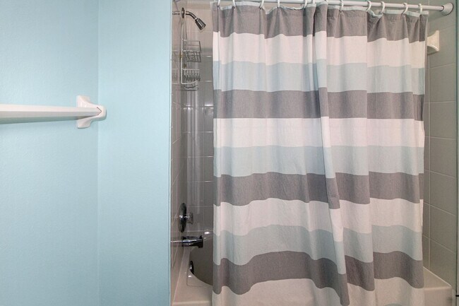 Building Photo - Pelican Pointe Annual Villa for Rent