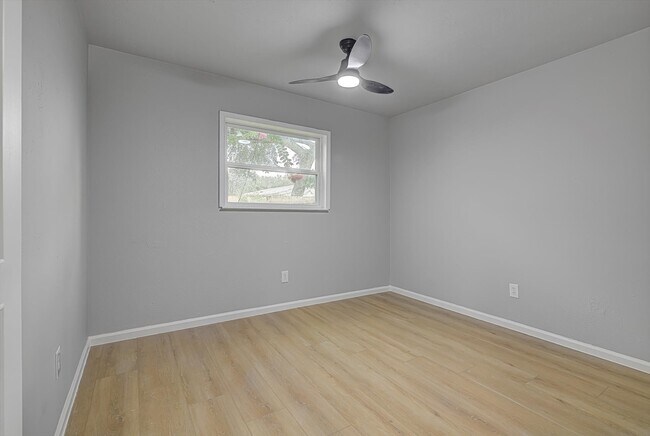 Building Photo - 15507 Sierra Valle Dr