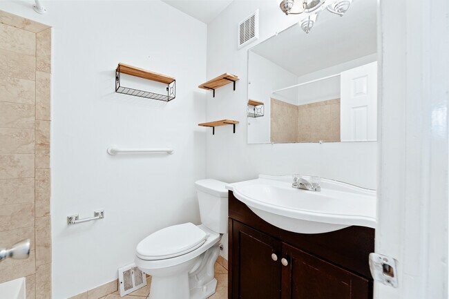 Building Photo - 12450 Knights Rd