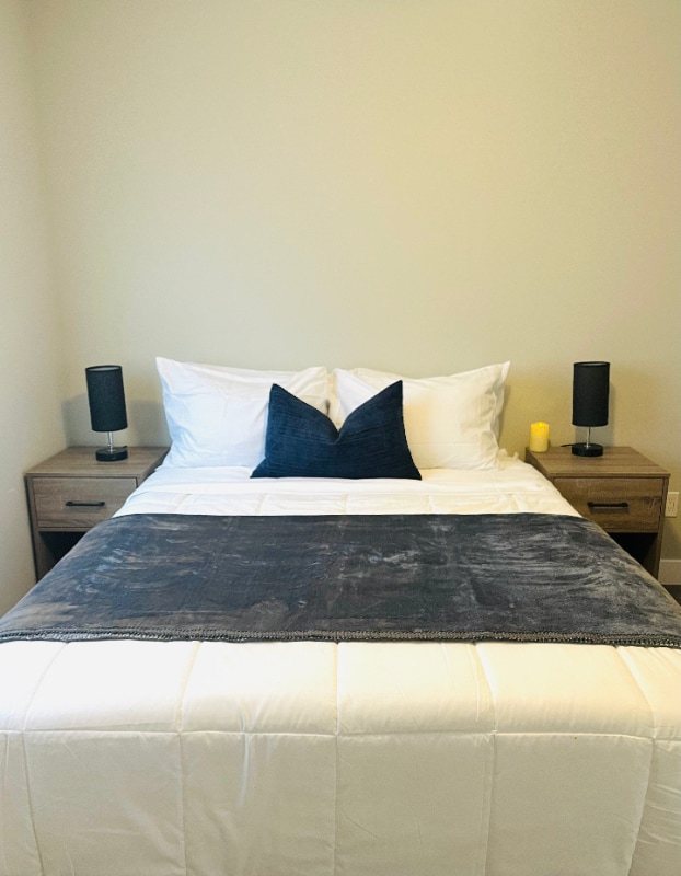 Building Photo - 3410 Chamoune Ave