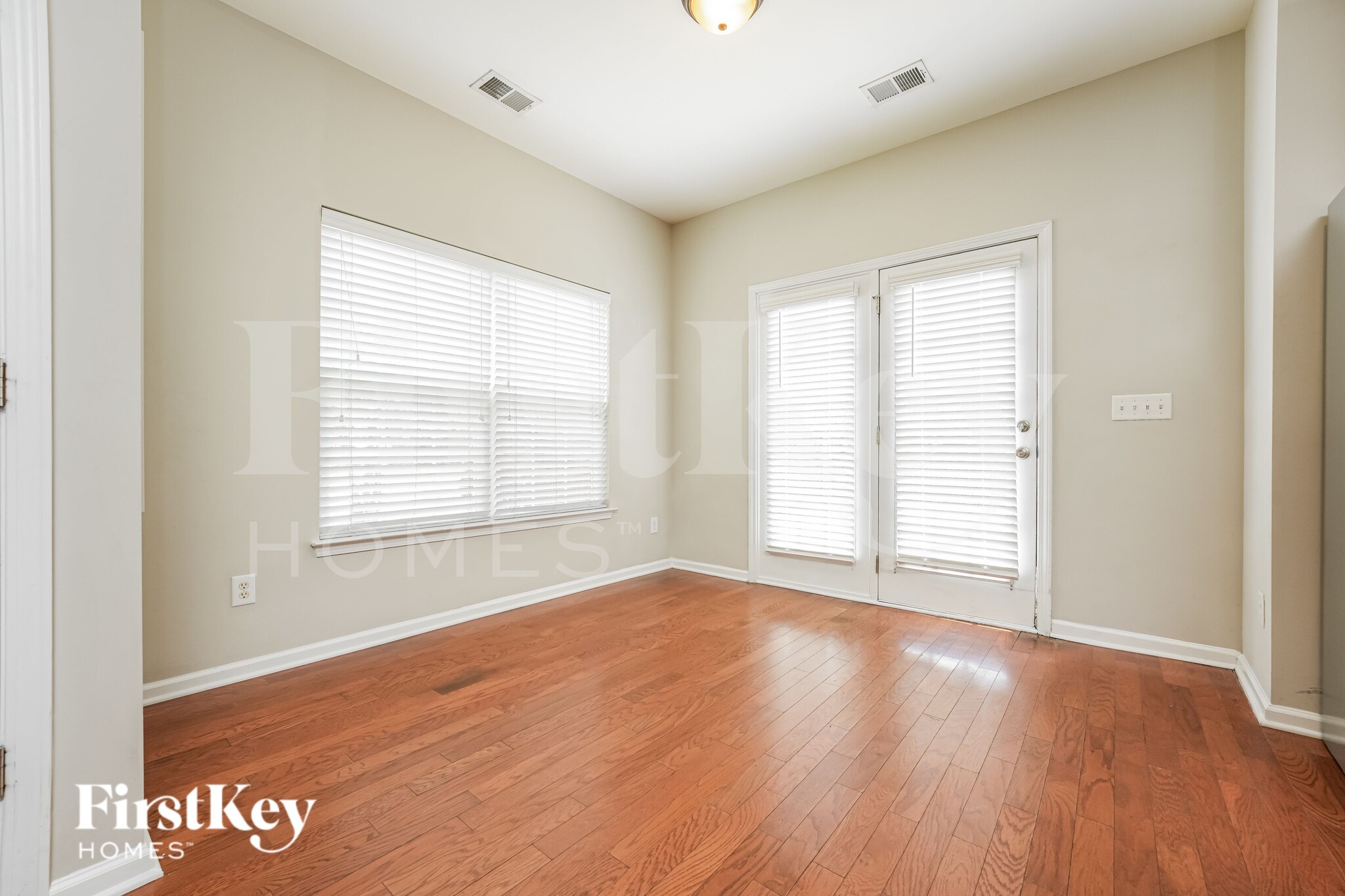 Building Photo - 2901 Maybry Dr