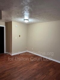 Building Photo - 1972 Cambridge Dr