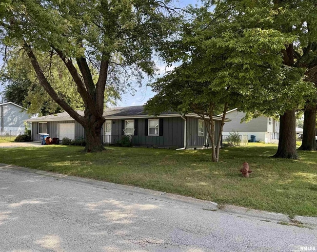 Primary Photo - Check out this 4-Bedroom Ranch Style Home!