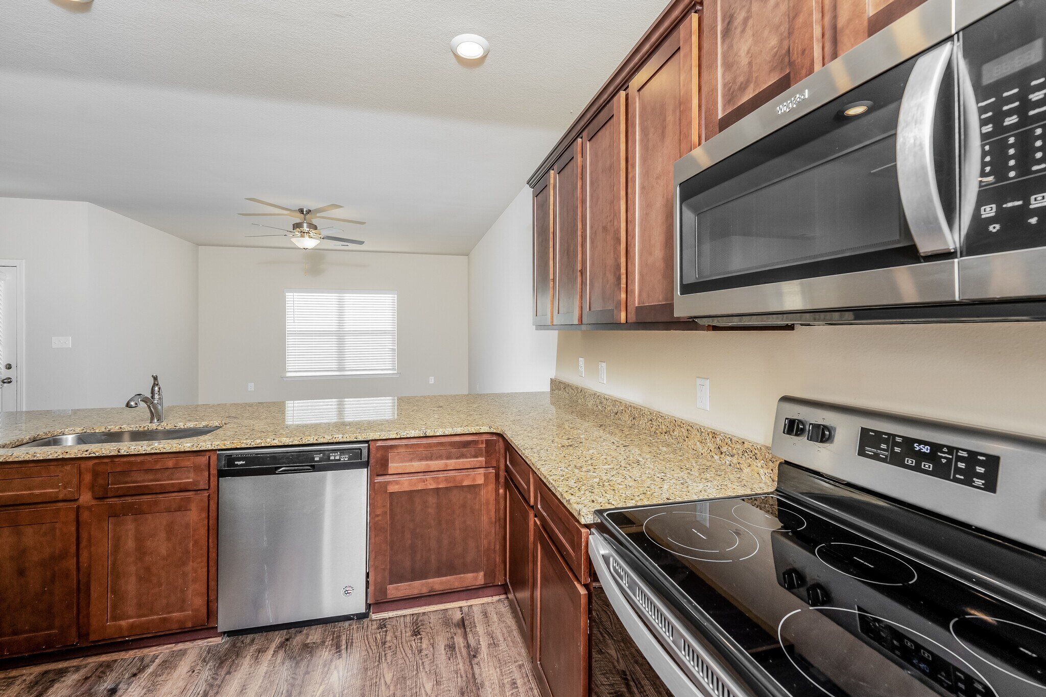 Building Photo - 8067 Hagood St