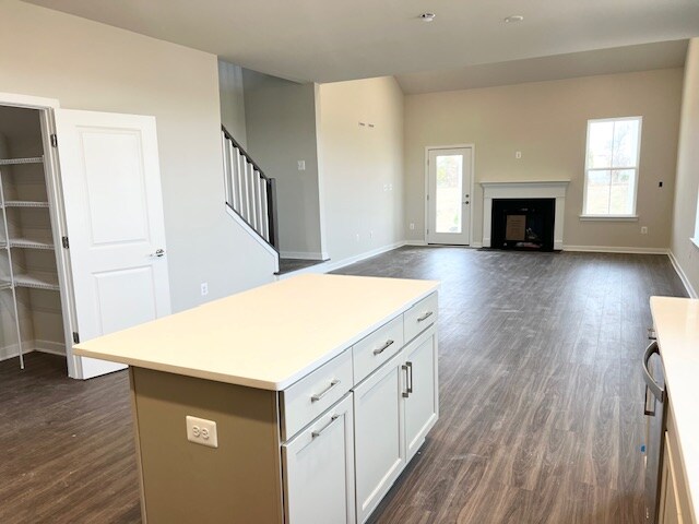 Building Photo - 2419 Greyfriar Lp