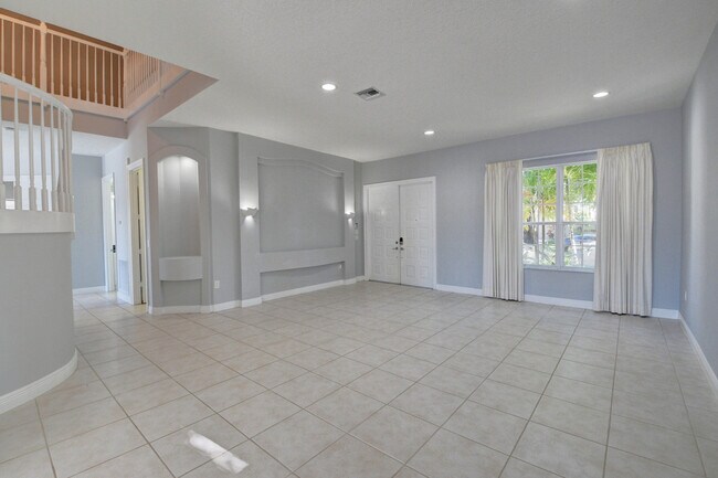 Building Photo - 9544 Barletta Winds Point