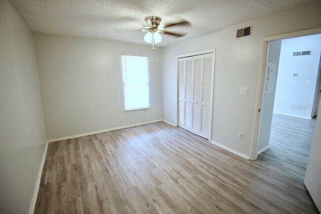 Building Photo - 4663 Cason Cove Dr