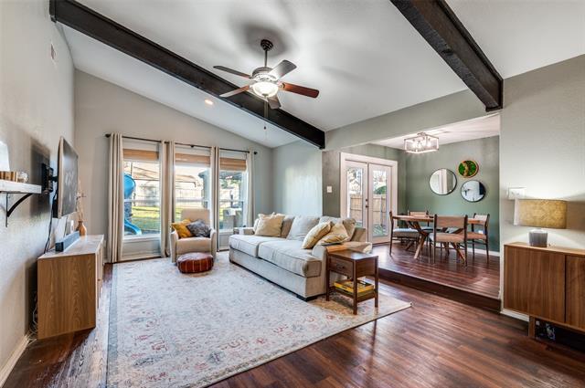 Building Photo - 3700 Wedgworth Rd S