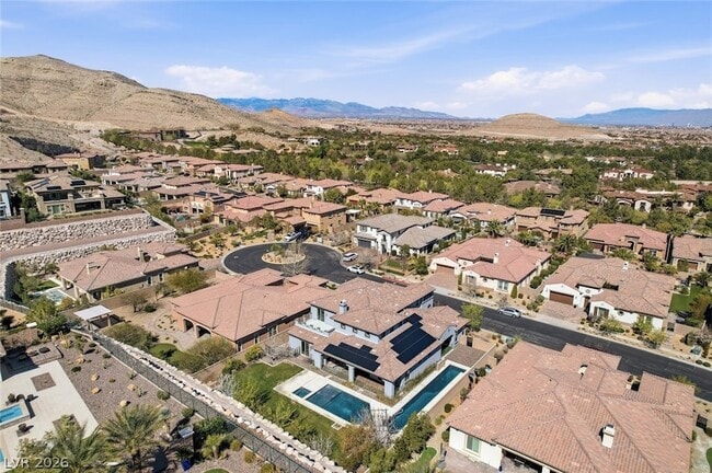 Building Photo - 11 Grand Masters Dr