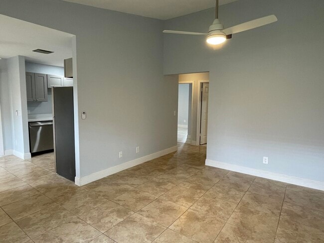 Building Photo - 2592 Ida Way