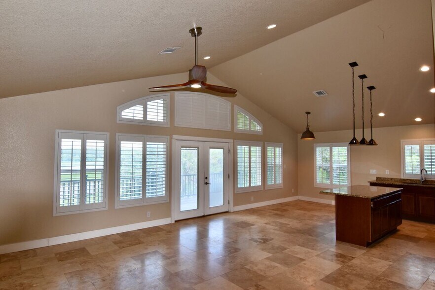 Building Photo - 112 Ridge Harbor Dr