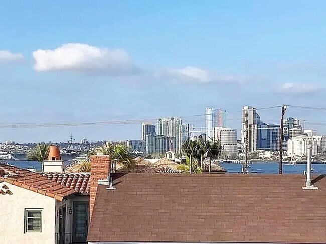 Building Photo - 1bd/1ba Apartment with San Diego Bay Views
