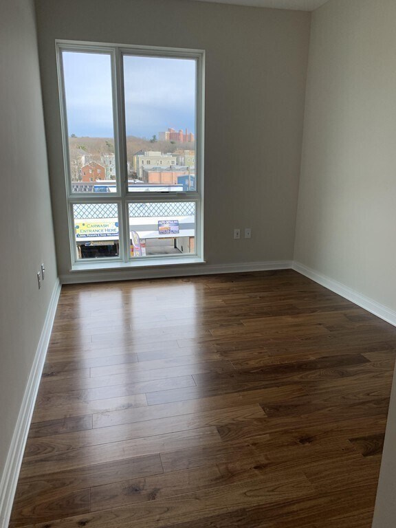 Building Photo - 3531 Washington St