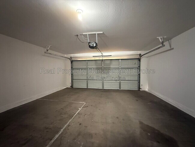 Building Photo - 11728 W Avenida Del Sol