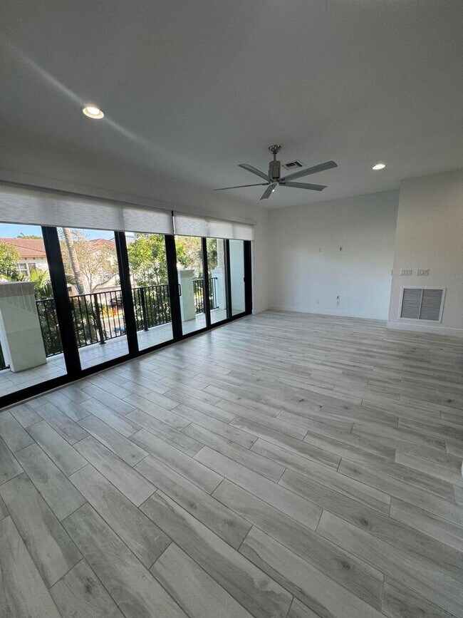 Building Photo - 615 Windward Cir