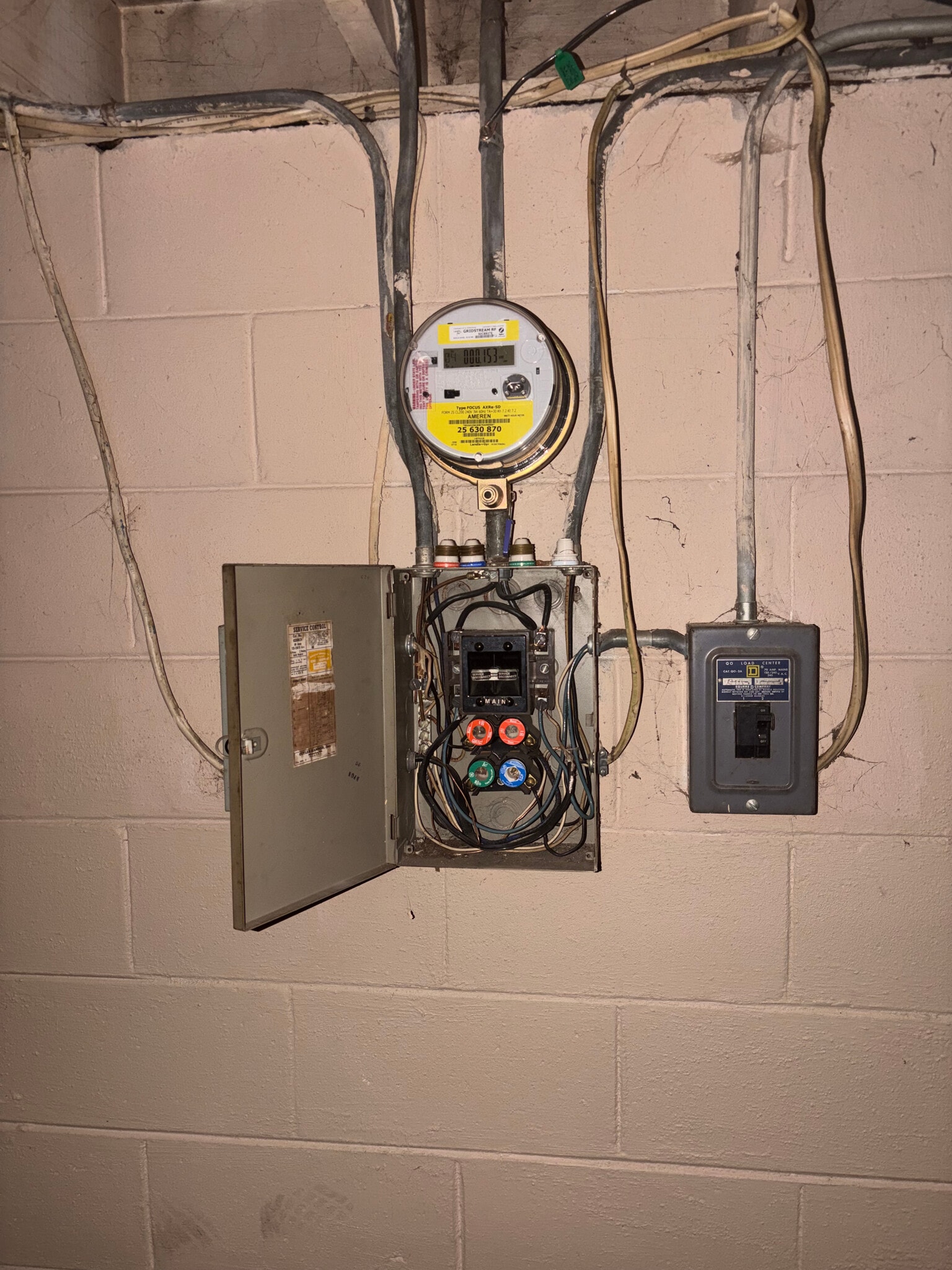 Building Photo - 2408 W Wiswall St