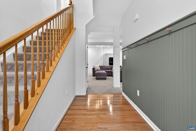 Building Photo - 2417 Abington Dr