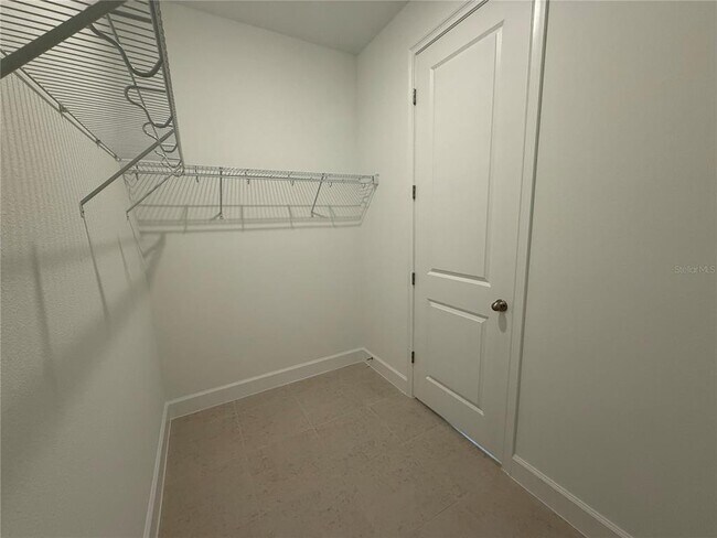 Building Photo - 2949 Sailhouse Dr