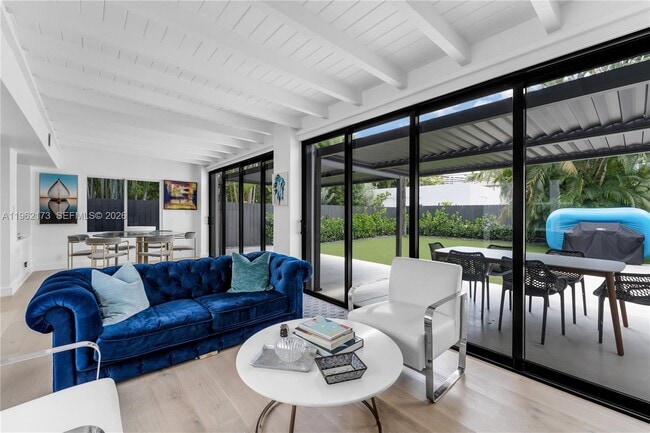 Building Photo - 1826 Fairhaven Pl