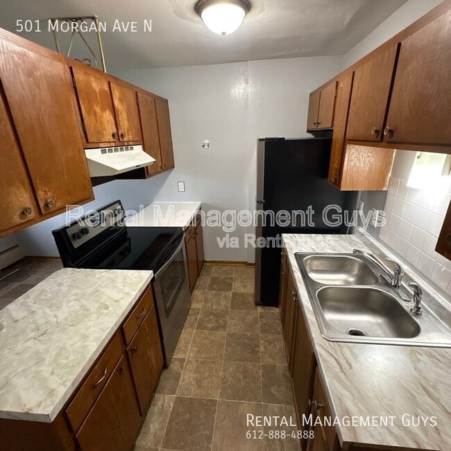 Building Photo - 501 N Morgan Ave