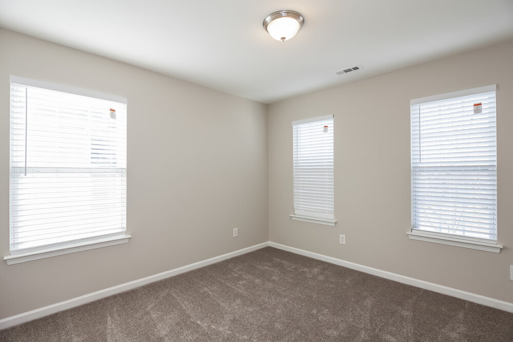 Building Photo - 2910 Oakdale Pasture Dr
