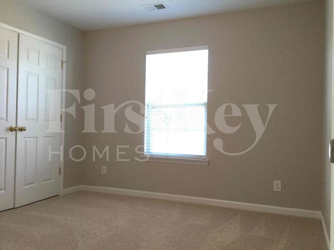 Building Photo - 1020 Brook Valley Run