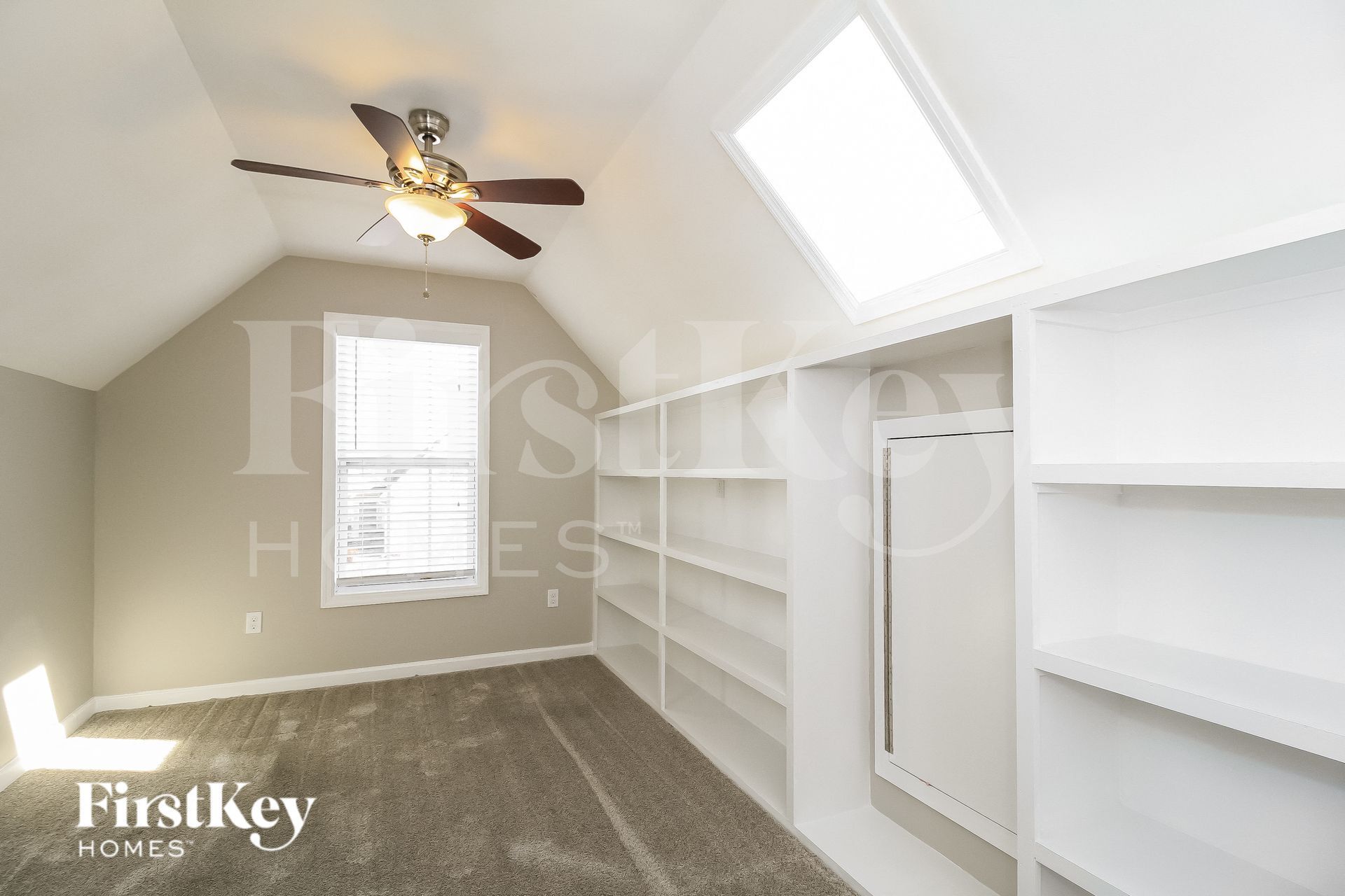 Building Photo - 4596 River Gate Dr