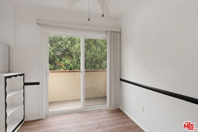 Building Photo - 6755 Yucca St