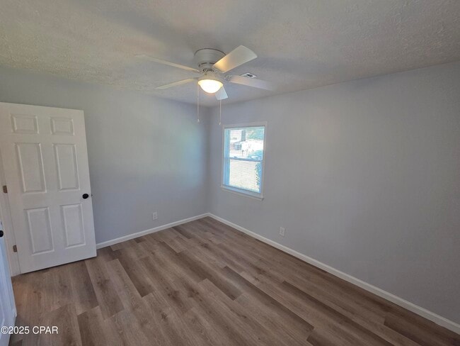 Building Photo - 303 S Gay Ave