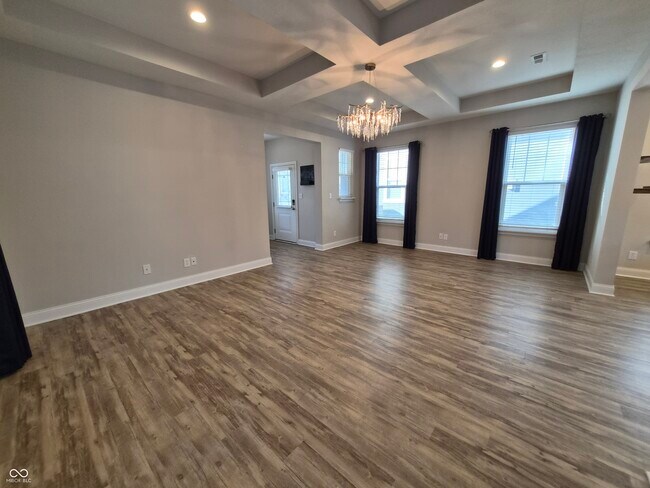 Building Photo - 14221 James Dean Dr