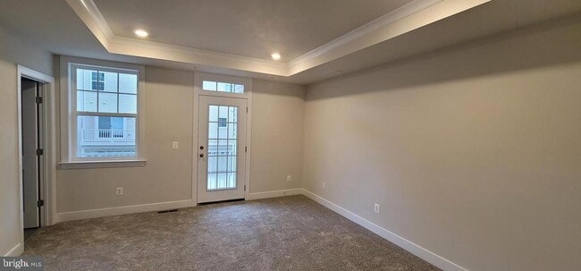 Building Photo - 4940 MacDonough Pl