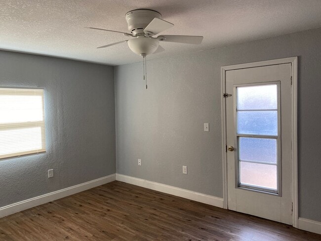 Building Photo - Coming November - Modern, Spacious, & Pet-...