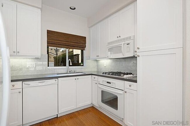 Building Photo - Carmel Valley 2BD/2.5BA Townhome w/ 2-Car Garage + Community Pool
