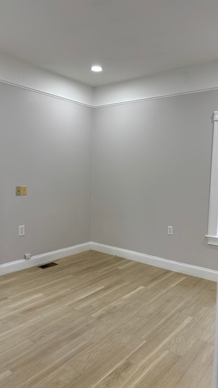 Building Photo - 14 Cleveland Ave