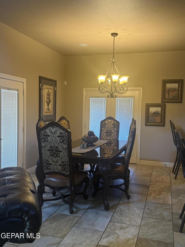 Building Photo - 7248 Canyon Wren Ave