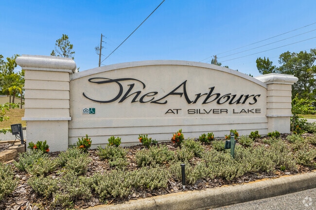 Building Photo - Arbours at Silver Lake