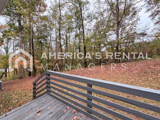 Building Photo - Home for Rent in Vestavia Hills, AL!!! Sig...