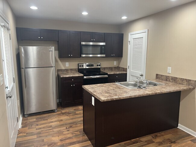 Primary Photo - 3751 M.L.K. Jr Dr SW