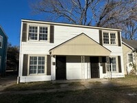 Building Photo - 2 Bedroom Highland Apartment