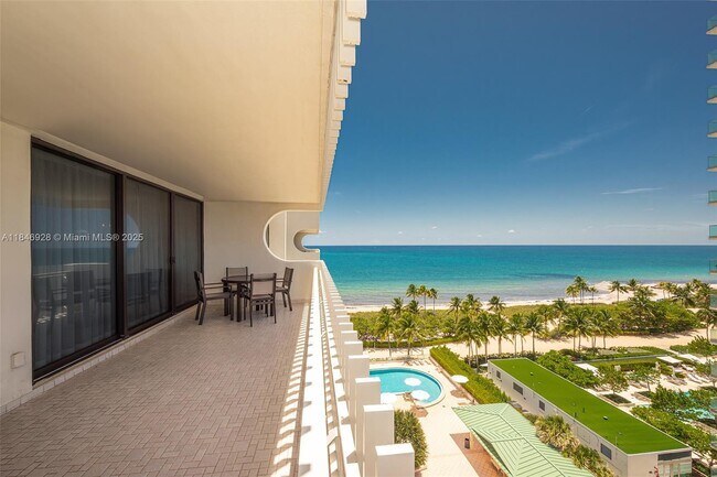Building Photo - 10205 Collins Ave