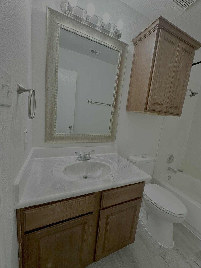 Building Photo - 3305 Etheredge Dr