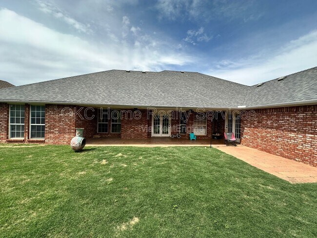 Building Photo - 1440 Agate Way
